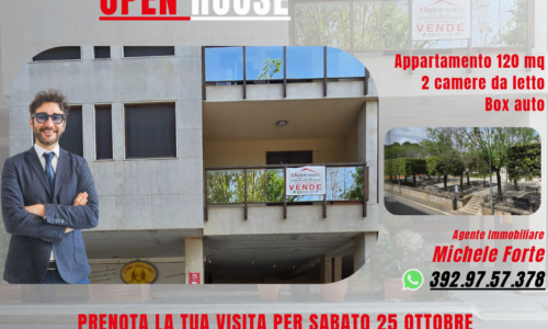 Azzurro Spiaggia Collage Semplice Post di Facebook